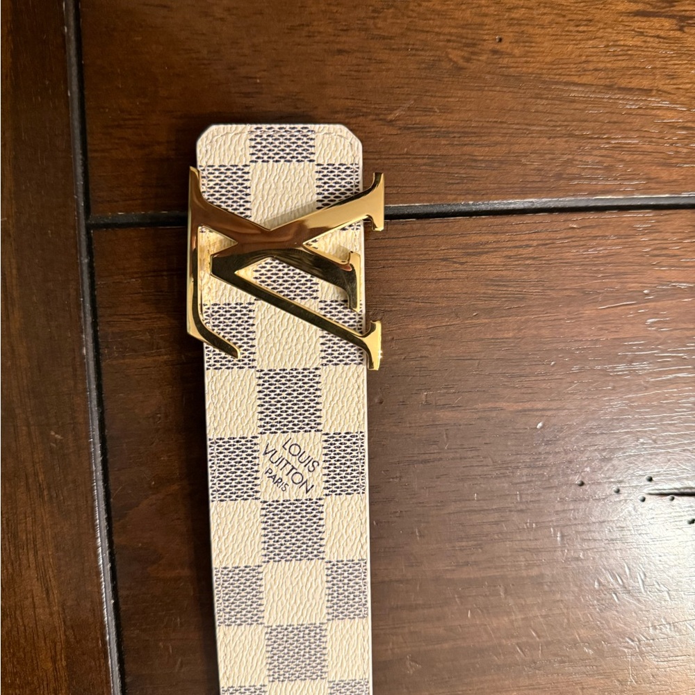 Louis Vuitton Gold and Cream Checkered Belt - Picture 2 of 5